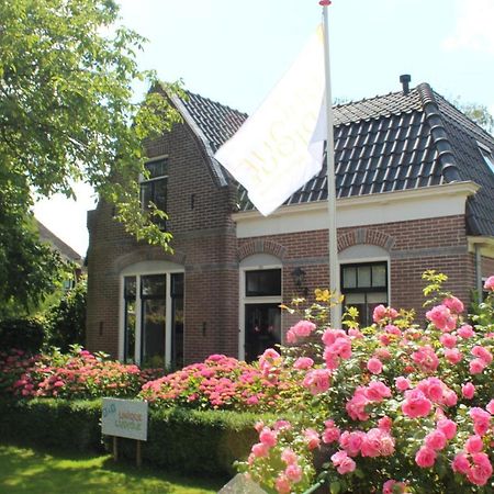 Uniqueludique Bed and Breakfast Middenbeemster Exteriör bild