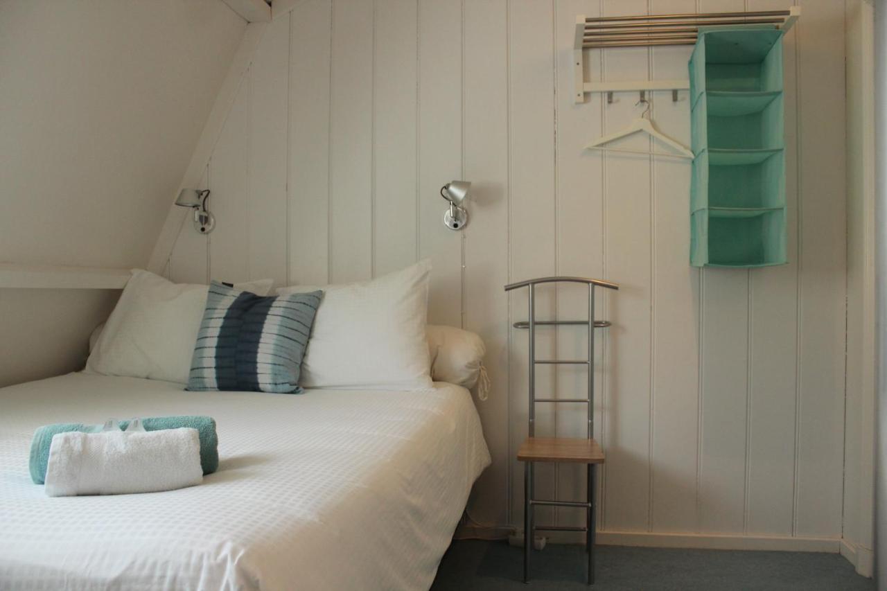 Uniqueludique Bed and Breakfast Middenbeemster Exteriör bild